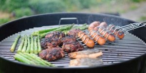 grilling food